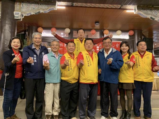 高雄市灣內慈惠愛心會今（12/20）召開「第八屆第五次會員大會」...