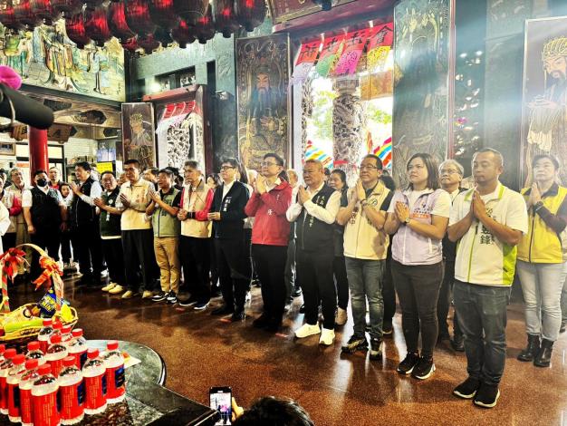 陳其邁市長率領市府團隊及多位民意代表、張宇讚里長總主席、本區里長...