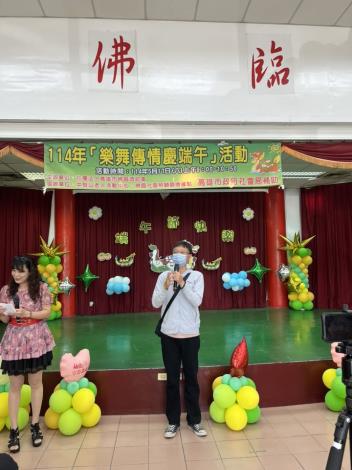 【端午舞動樂開懷，長輩歡笑滿載來】