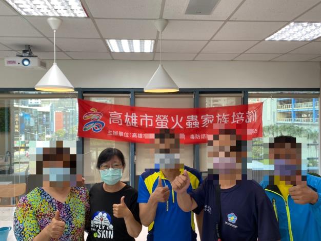 【111年04月15日】螢火蟲家族培訓初階課程-其實你不懂我的心...