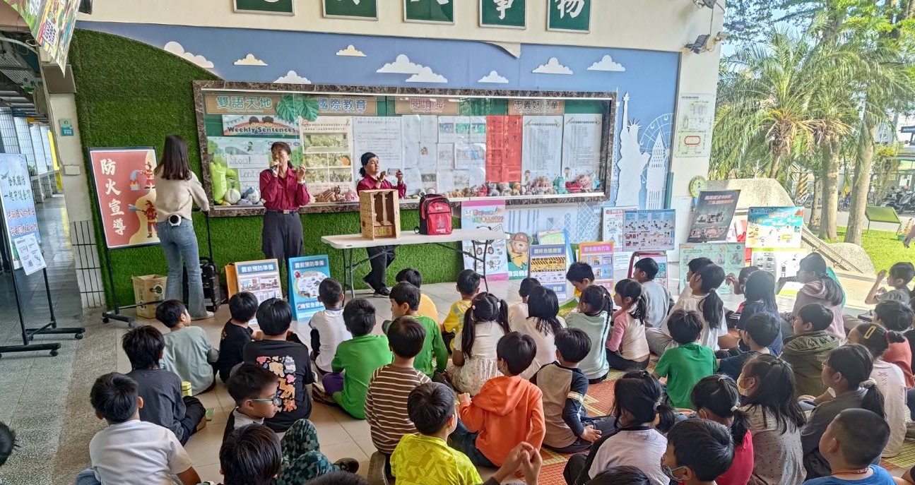 小小消防員體驗登場　中庄消防隊於忠義國小推動防災教育