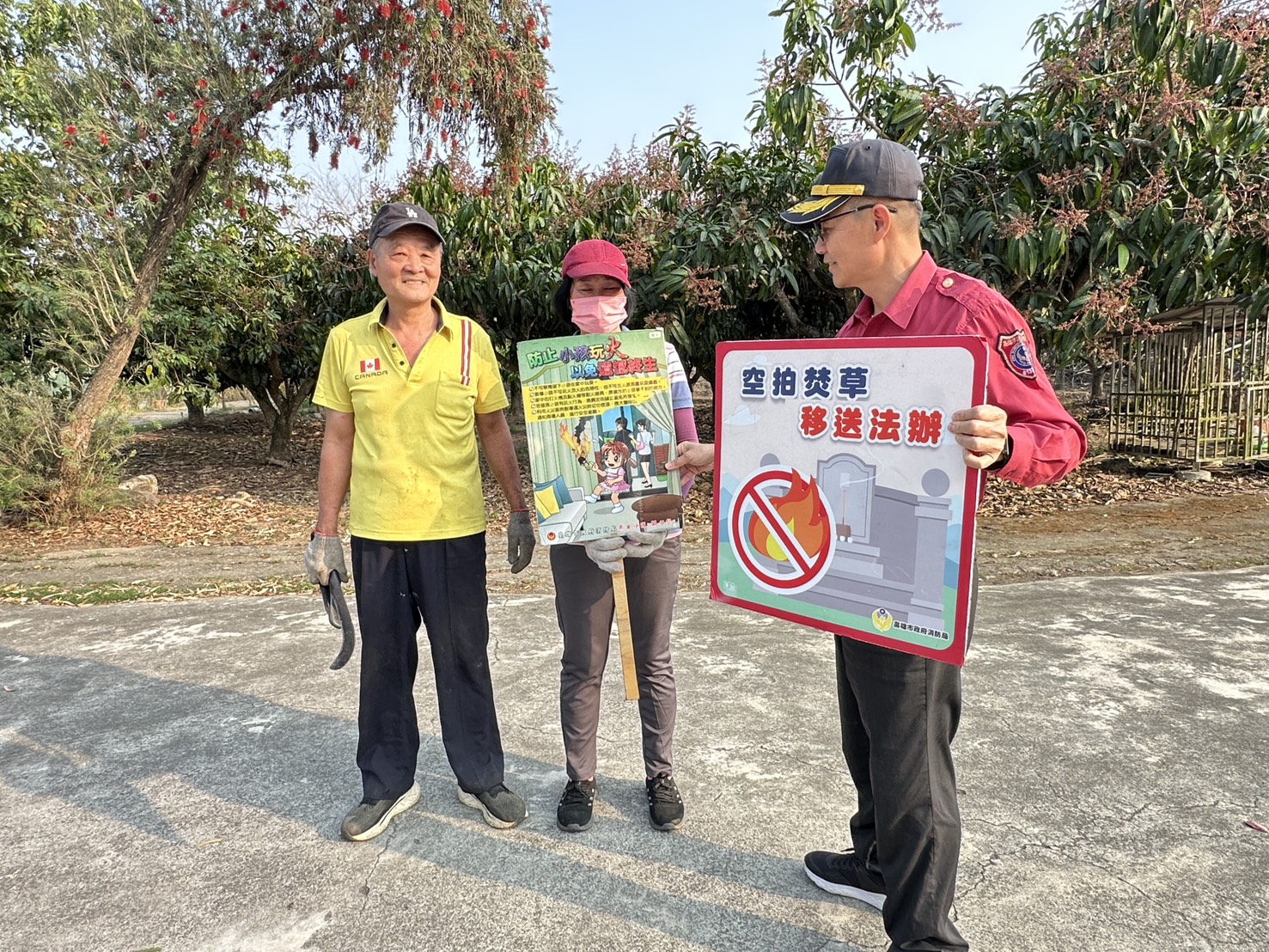 掃墓用火不慎恐釀災，燕巢消防強化巡邏，預防公墓火警