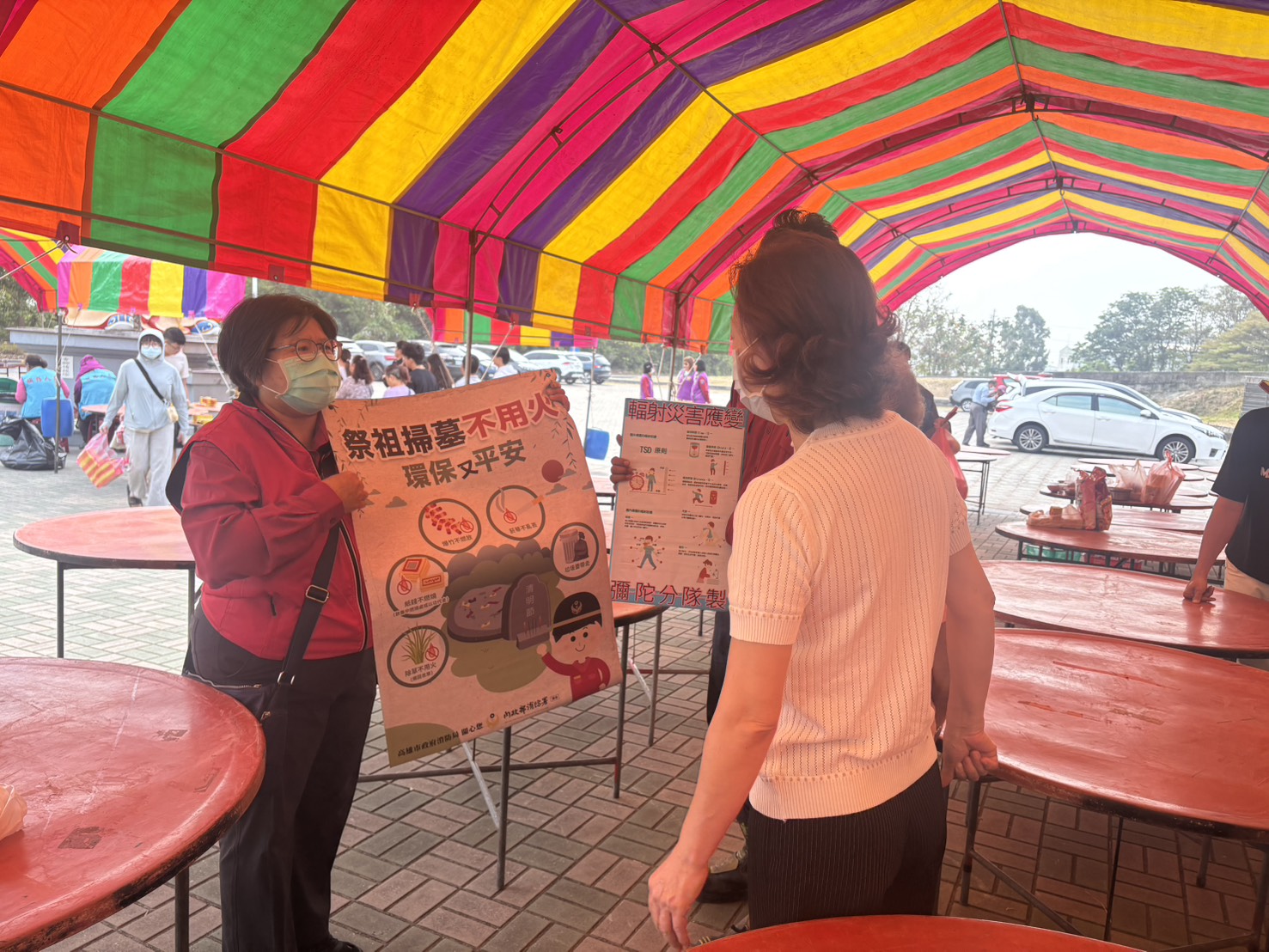 清明祭祖防林火 彌陀消防隊前往墓區宣導「四不一要」