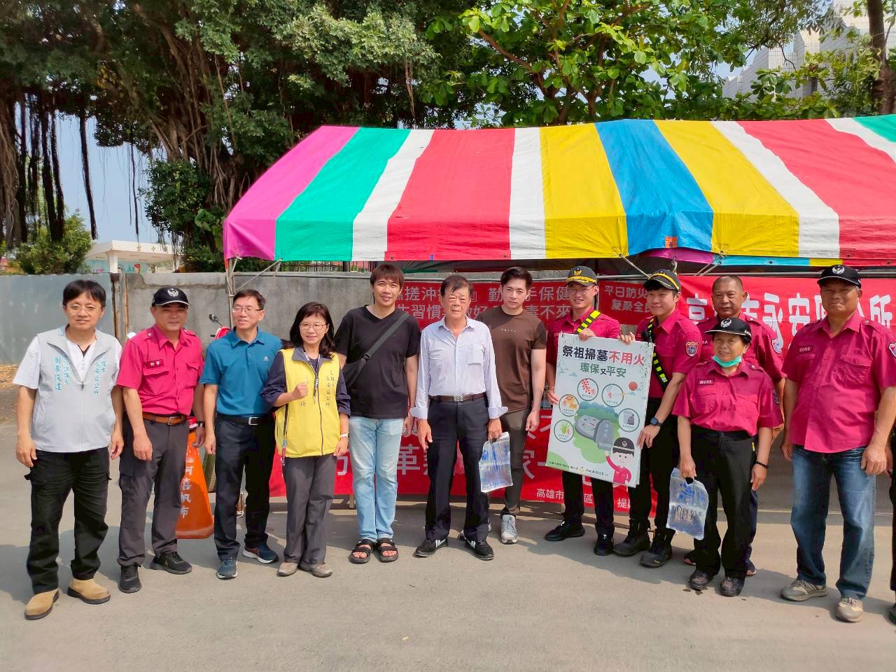 永安清明防火全面動員！消防、公所、義消駐點公墓，守護祭祖安全