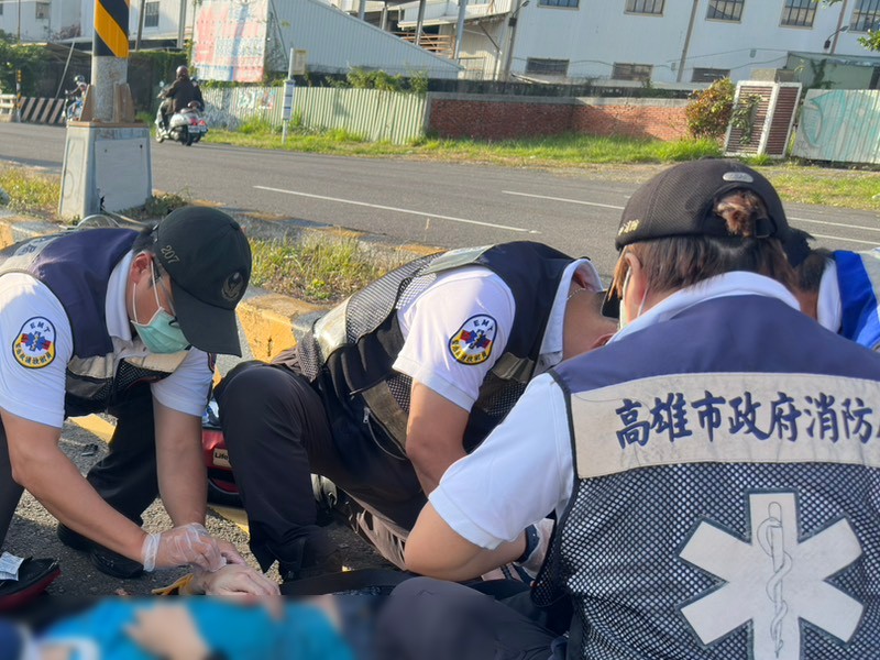 即時止血搶命！高市救護團隊成功救援重大車禍傷患