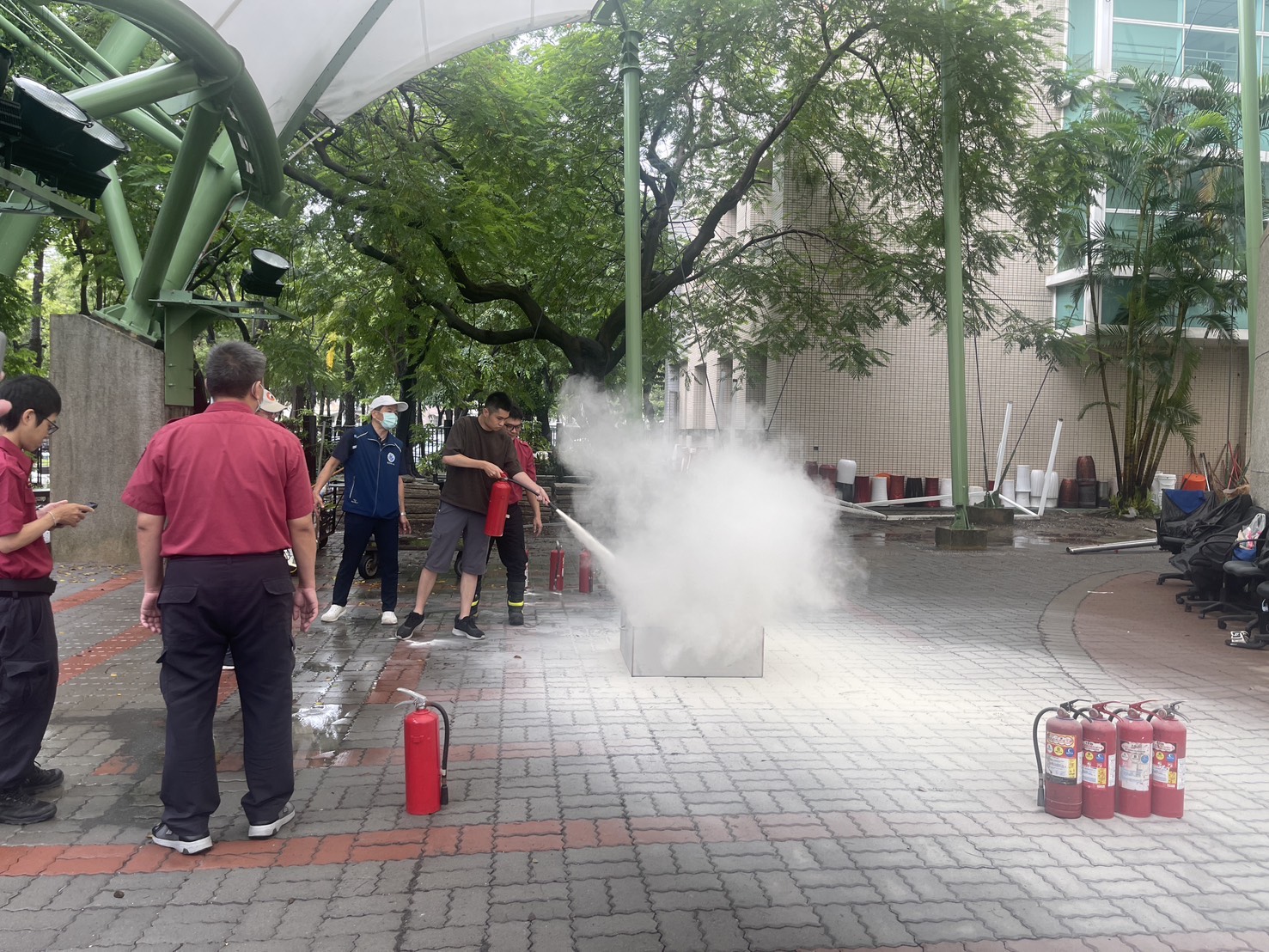 守護校園安全！十全消防隊與高醫大學辦理新生防災教育訓練