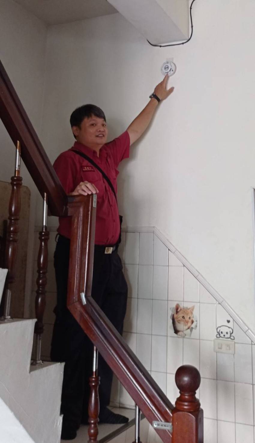 烹煮食物要注意  人離火熄才安全 家中要裝住警器  火煙偵測搶先機