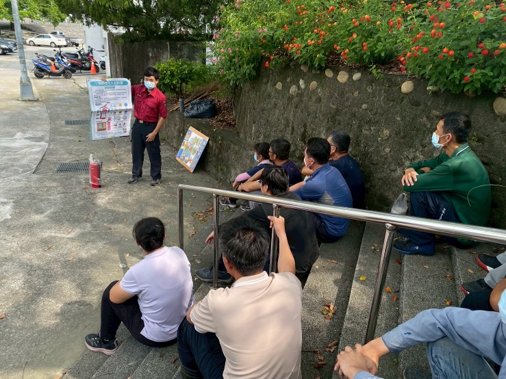 滅火器四步驟，清潔隊也成行家!