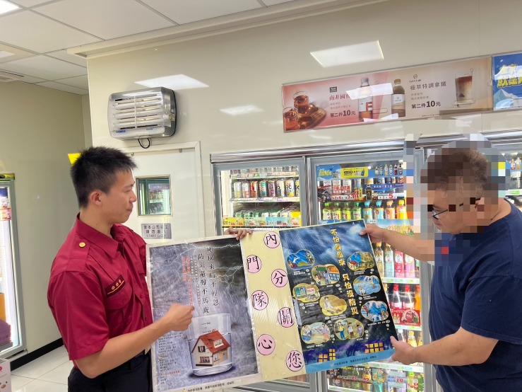 持續強降雨多地淹水，內門消防隊呼籲民眾儘早備妥防災物資