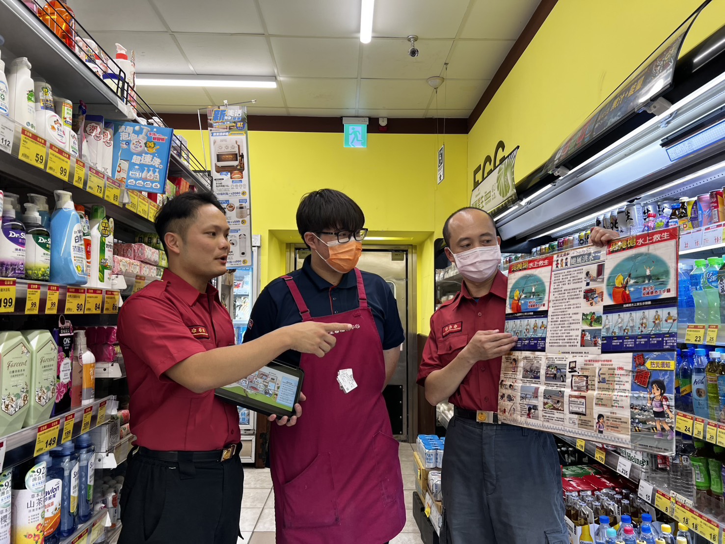 防颱物資專區準備佳，守護家園你我他