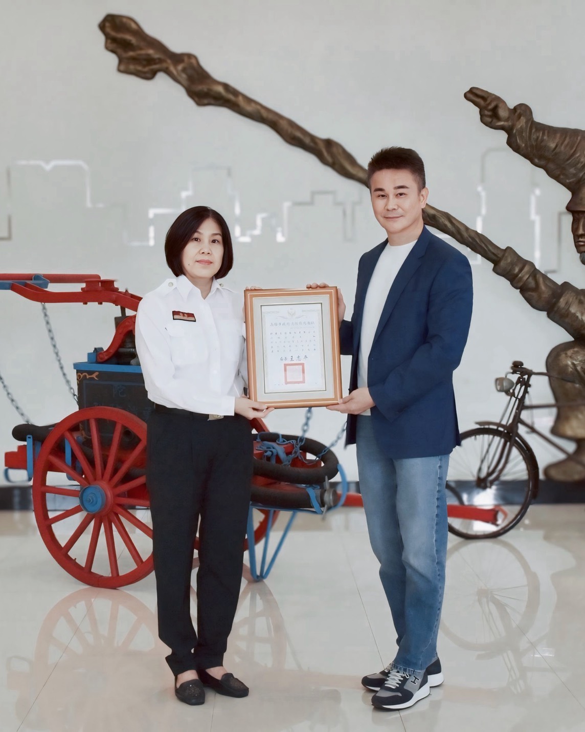 妤果生技股份有限公司熱心公益，捐贈救護車1輛