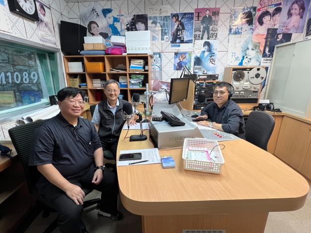 本處運用高雄廣播電臺辦理「從專業倫理談高雄觀光產業鏈永續發展」專...