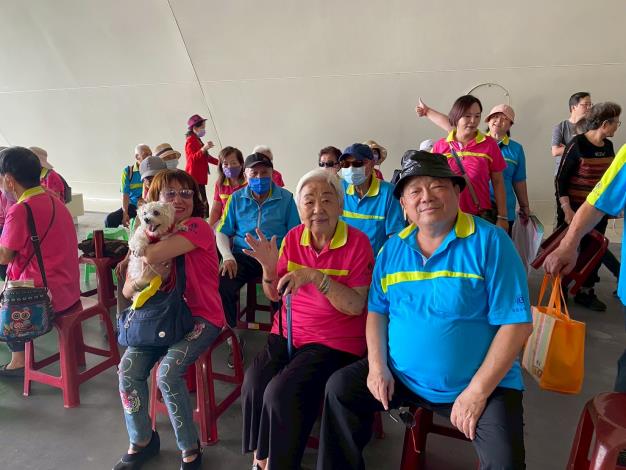 114年11月16日友您真好親善團衛武營快閃活動&欣賞【漂泊的出...