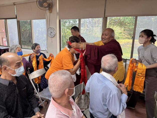 114年11月23日南卡穹宗蓮師講修佛學苑慰訪活動