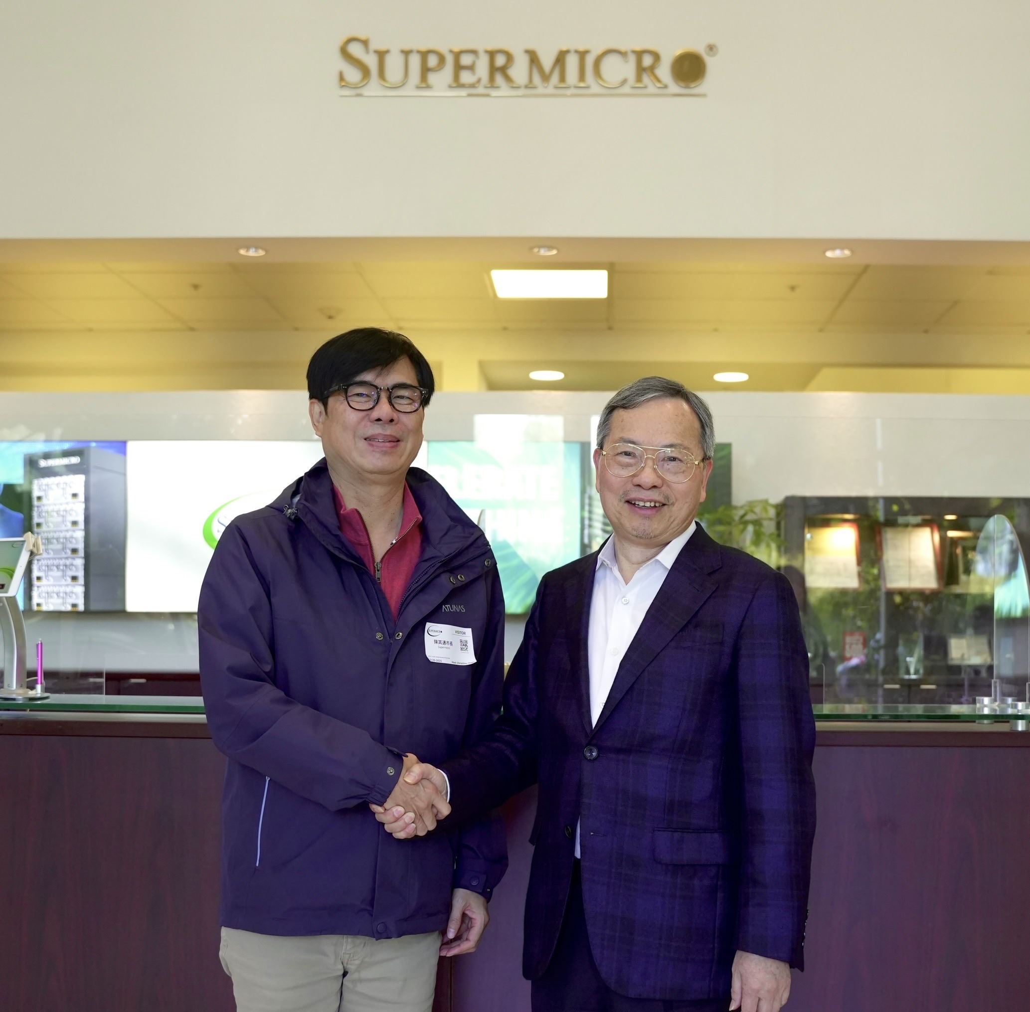 圖說1-3：陳其邁市長拜訪美超微董事長梁見後、思科資深副總裁 推進高雄智慧港灣國際競爭力