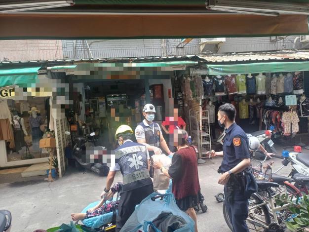 婦人家中不慎跌倒嚇壞友 警消聯手速送醫幸無大礙