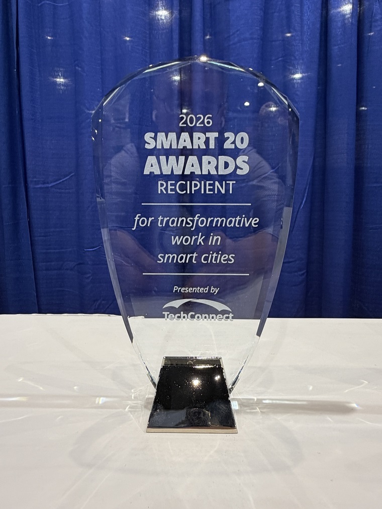 臺灣智慧減碳治理躍上國際—2026全球智慧城市指標獎 Smart 20 Awards獎盃