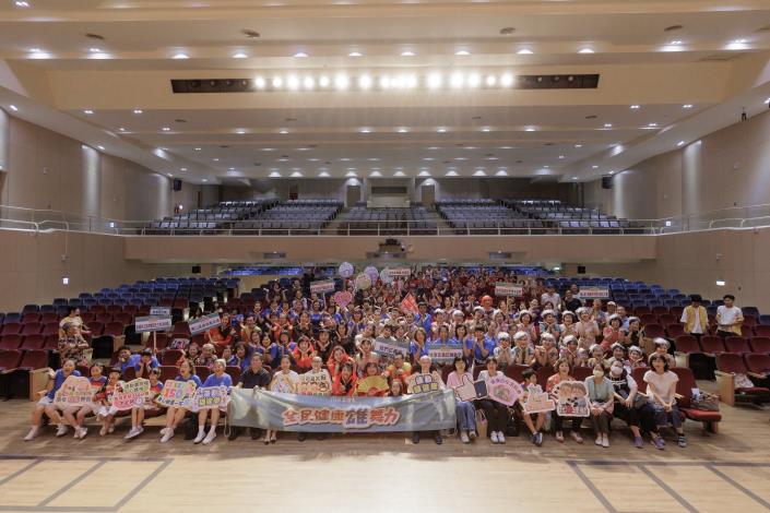 高雄市政府衛生局所主辦的115年高雄市全民健康雄舞力競賽，昨（2...
