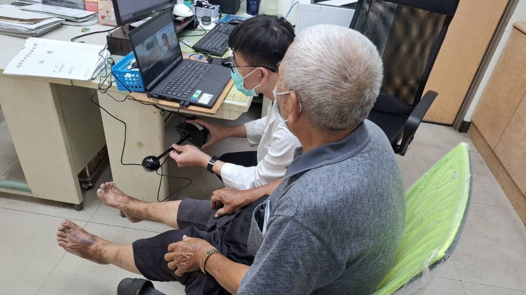田寮區衛生所門診醫師連結高榮啟動皮膚專科遠距醫療服務