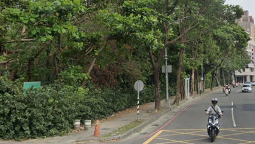 崇德路人行道煥新登場！ 陽明交大高雄校區周邊通行更安全便利