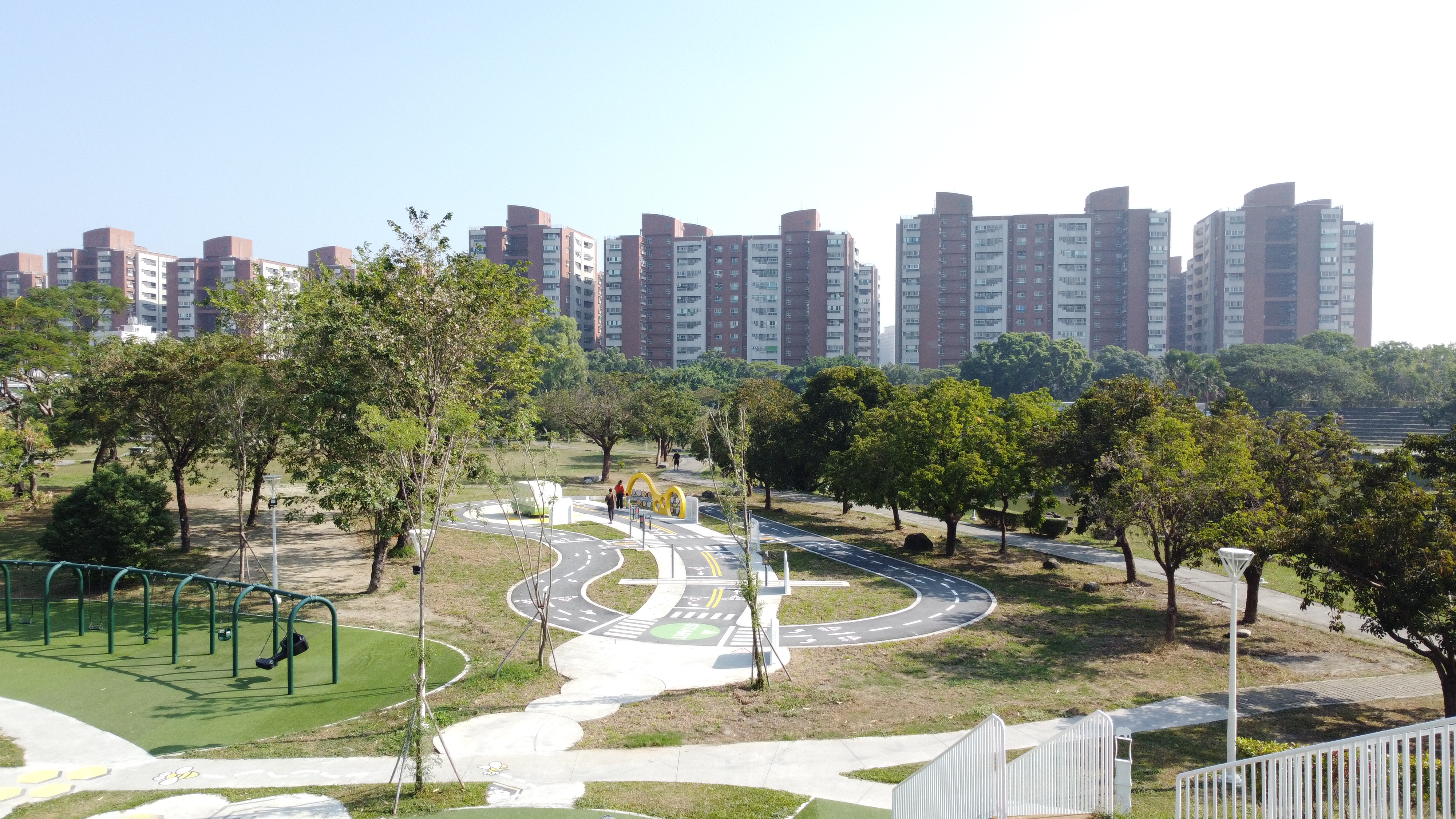 岡山河堤公園_模擬車道