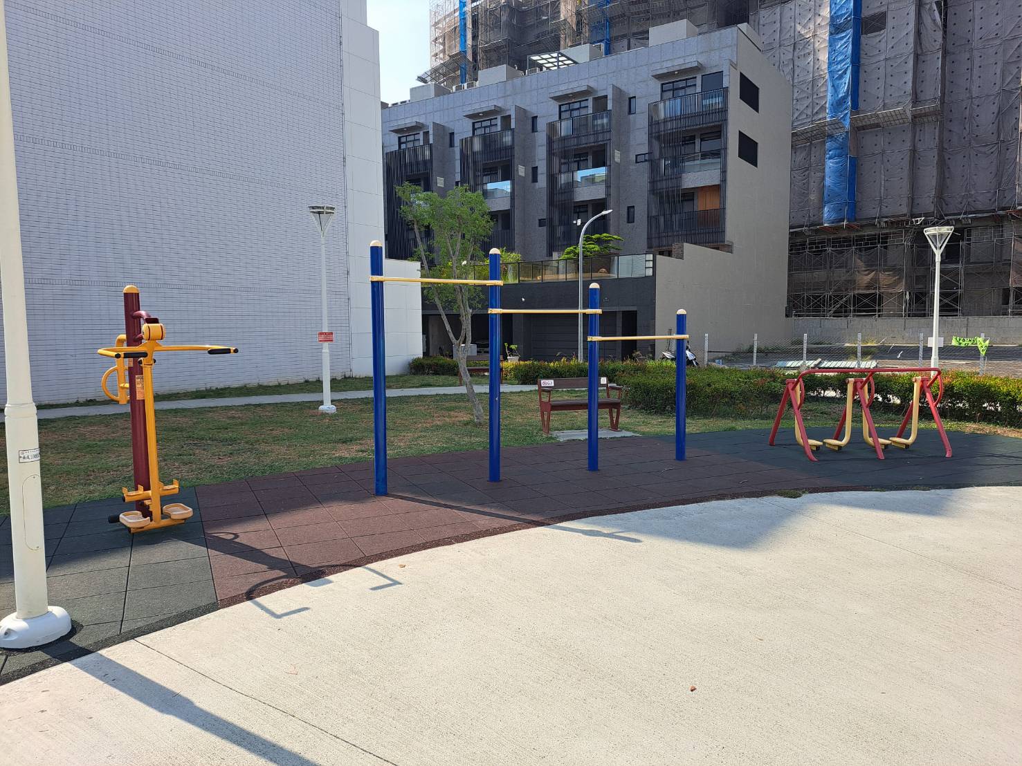 鳳山區牛寮公園_體健設施