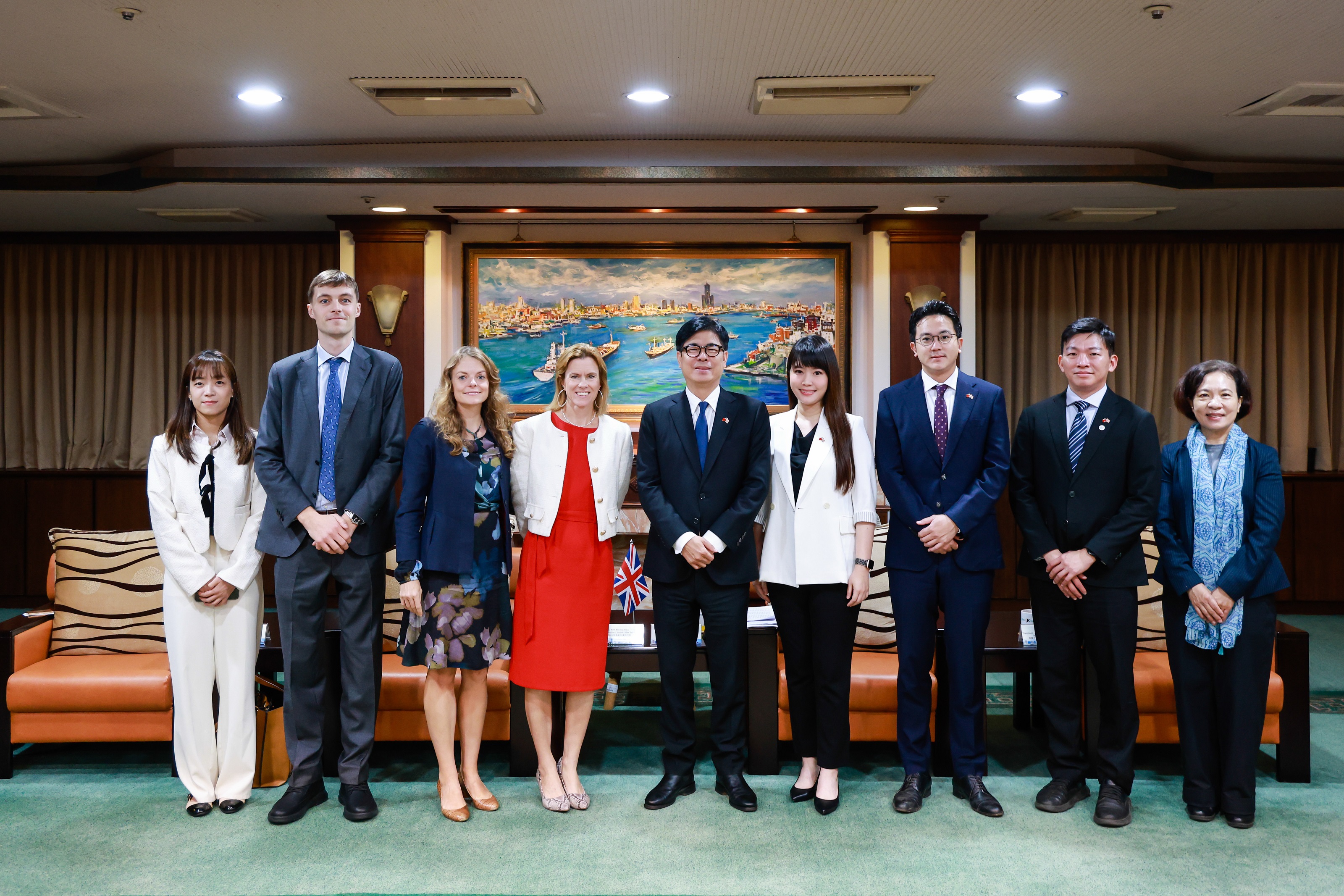 英國在台辦事處包瓊郁代表再訪高