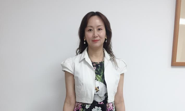 警察局　楊麗英