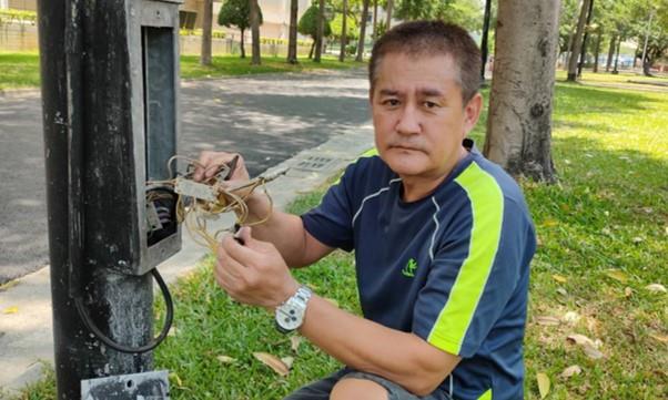 教育局　蘇榮華