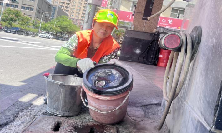 環境保護局　葉淑莉