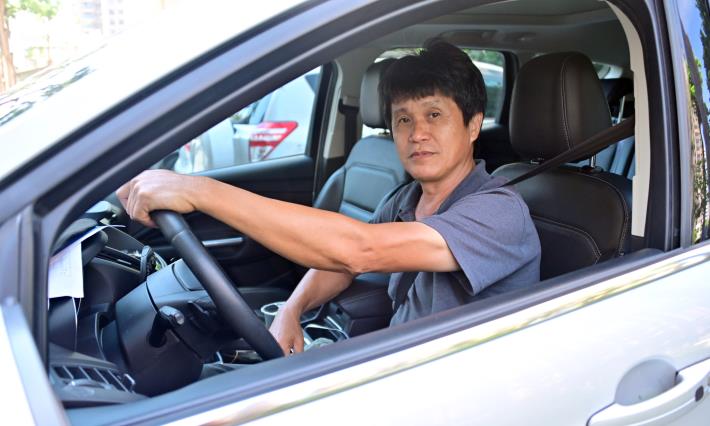 新聞局　孫源福