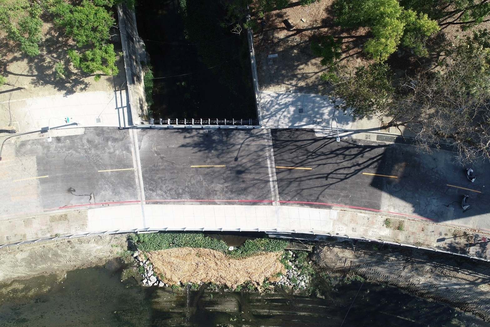 溪南街橋改建完工通車！ 提升防洪安全與用路品質