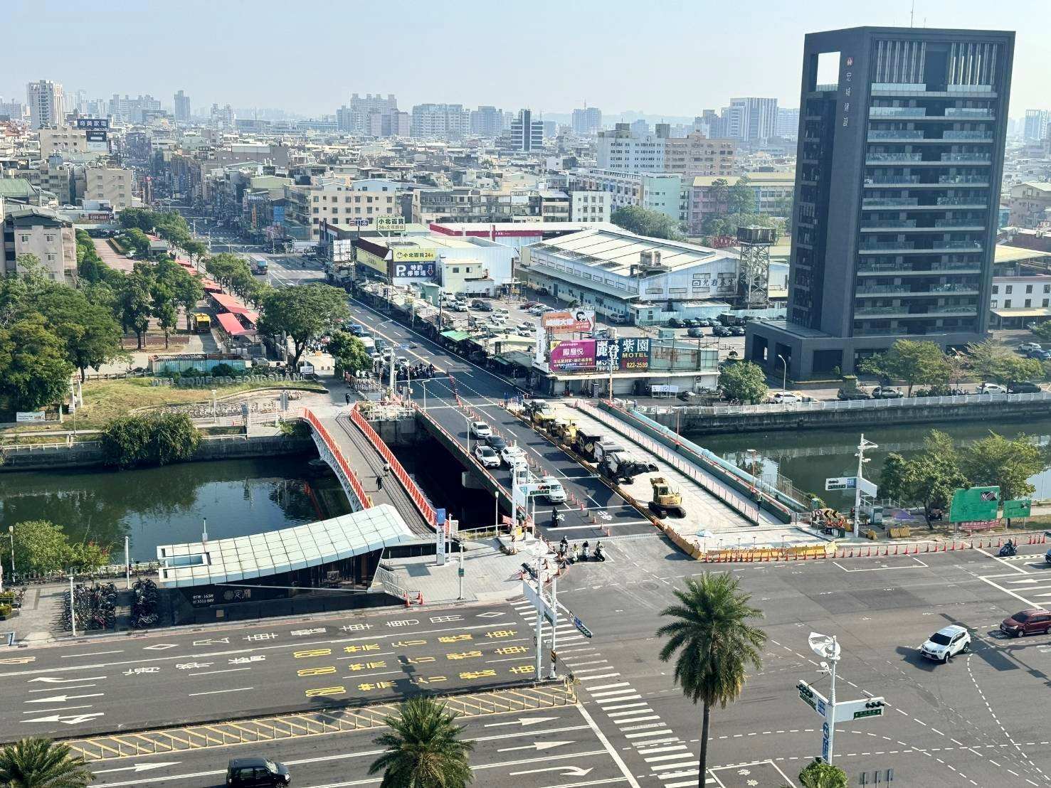 前鎮媽祖港橋歷經3年半改建施工完成 林欽榮:明(12/11)日中午全線開放通車