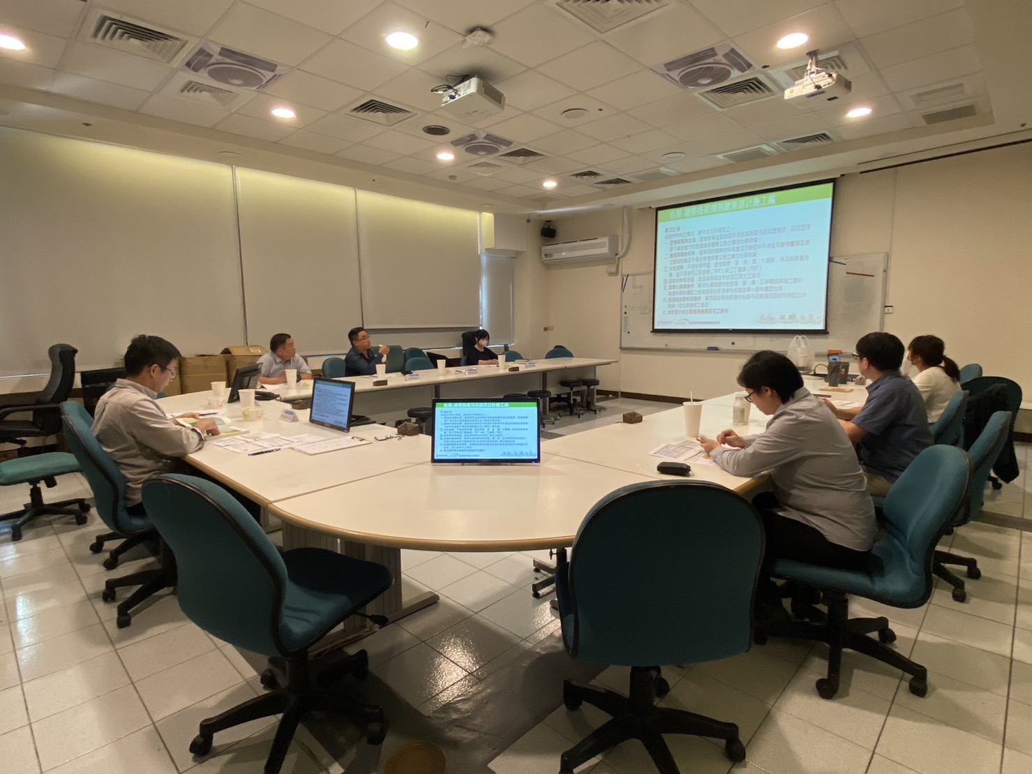 精進會議三場次：10月26日