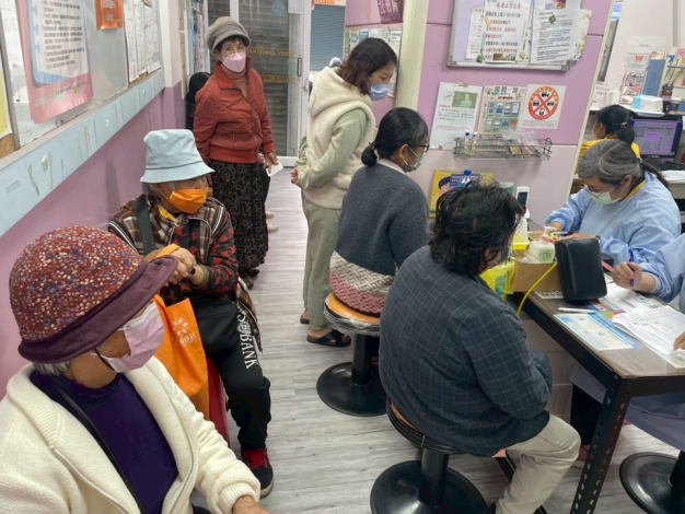 115-1-13六龜衛生所於大嘉診所辦理6癌篩檢活動